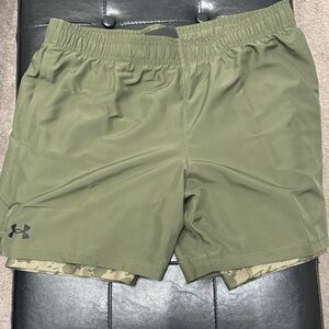 Under Armour Men's Green Athletic Shorts